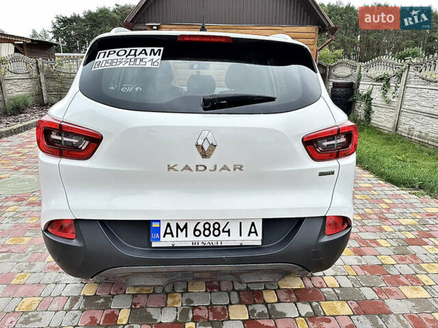 Білий Рено Kadjar, об'ємом двигуна 1.6 л та пробігом 210 тис. км за 13799 $, фото 5 на Automoto.ua