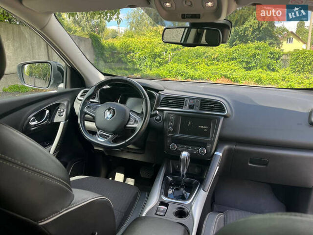 Білий Рено Kadjar, об'ємом двигуна 1.46 л та пробігом 249 тис. км за 15500 $, фото 5 на Automoto.ua