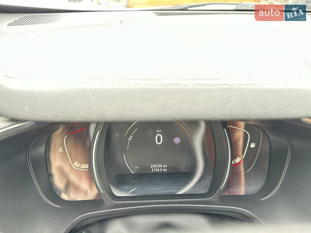 Білий Рено Kadjar, об'ємом двигуна 1.6 л та пробігом 210 тис. км за 13799 $, фото 45 на Automoto.ua