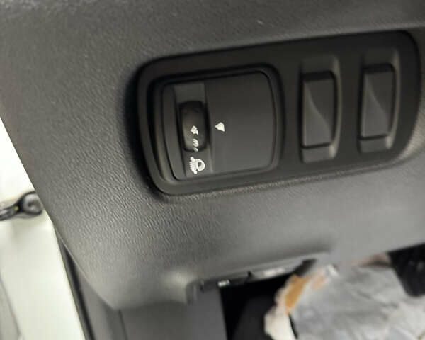 Белый Рено Kadjar, объемом двигателя 1.46 л и пробегом 177 тыс. км за 15900 $, фото 15 на Automoto.ua