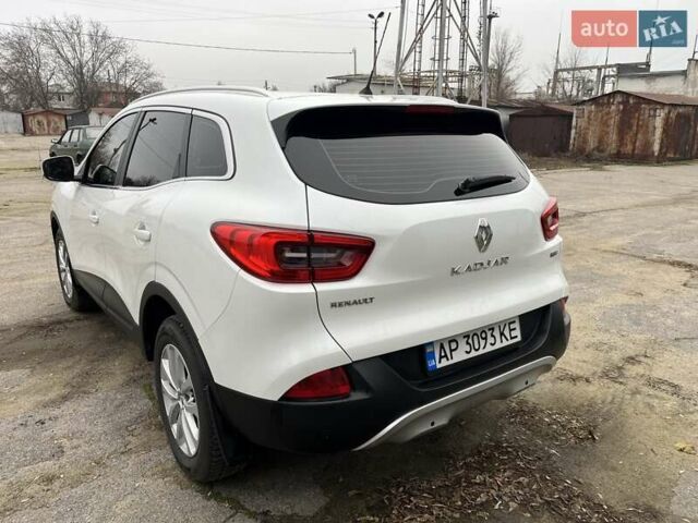 Білий Рено Kadjar, об'ємом двигуна 1.46 л та пробігом 162 тис. км за 16750 $, фото 4 на Automoto.ua