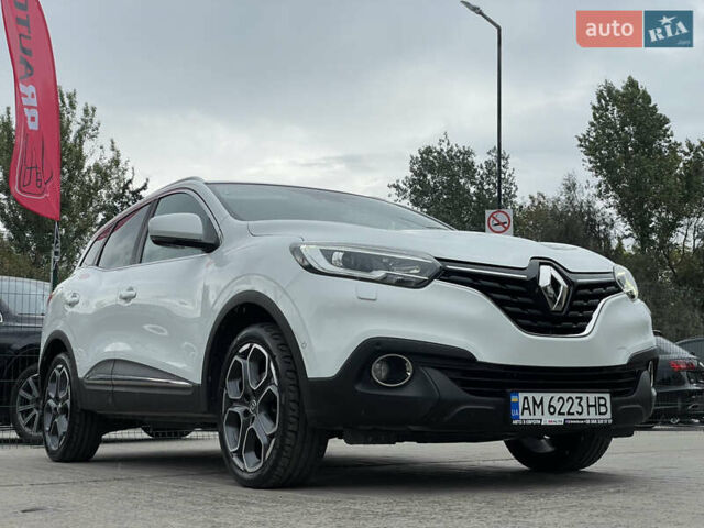 Білий Рено Kadjar, об'ємом двигуна 1.5 л та пробігом 200 тис. км за 16899 $, фото 10 на Automoto.ua