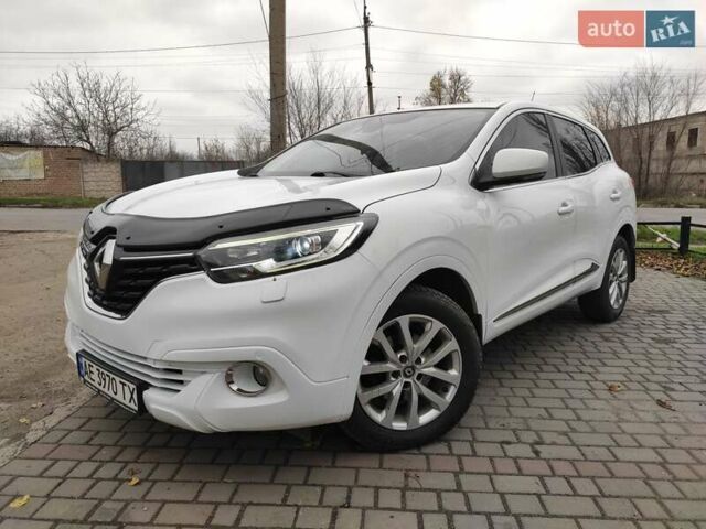Белый Рено Kadjar, объемом двигателя 1.46 л и пробегом 210 тыс. км за 17200 $, фото 6 на Automoto.ua