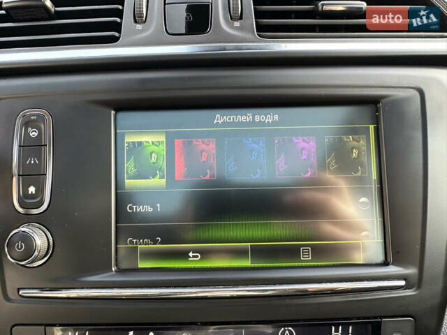 Белый Рено Kadjar, объемом двигателя 1.5 л и пробегом 230 тыс. км за 16000 $, фото 97 на Automoto.ua