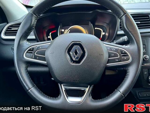 Белый Рено Kadjar, объемом двигателя 1.5 л и пробегом 205 тыс. км за 0 $, фото 8 на Automoto.ua