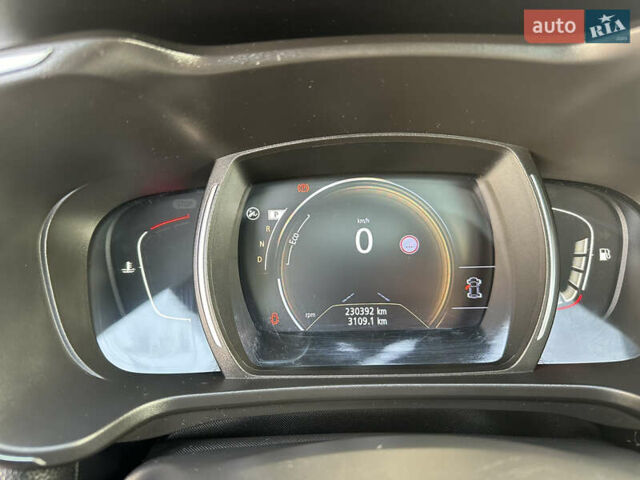 Белый Рено Kadjar, объемом двигателя 1.5 л и пробегом 230 тыс. км за 16000 $, фото 101 на Automoto.ua