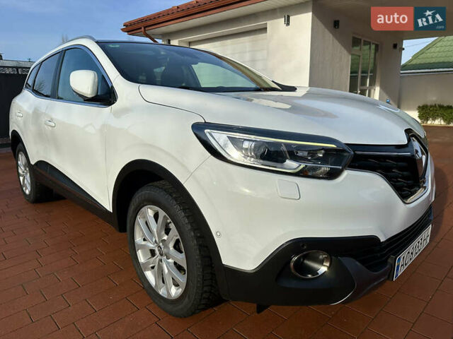 Белый Рено Kadjar, объемом двигателя 1.5 л и пробегом 230 тыс. км за 16000 $, фото 16 на Automoto.ua
