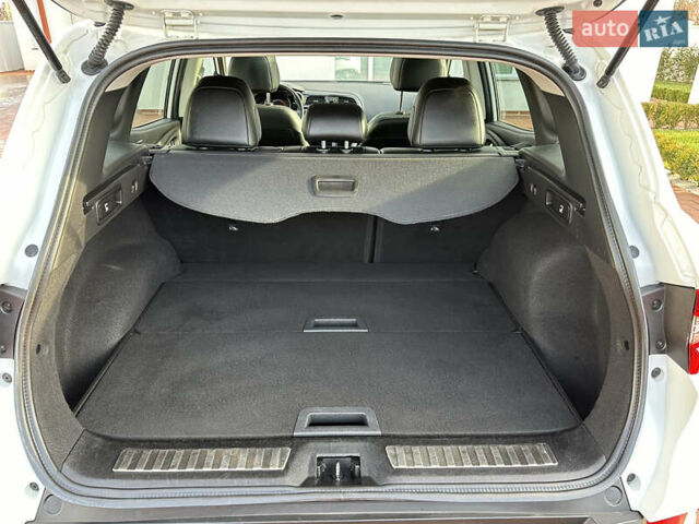 Белый Рено Kadjar, объемом двигателя 1.5 л и пробегом 230 тыс. км за 16000 $, фото 30 на Automoto.ua