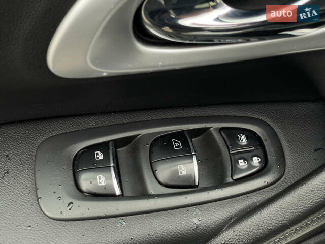 Білий Рено Kadjar, об'ємом двигуна 1.5 л та пробігом 200 тис. км за 16899 $, фото 39 на Automoto.ua