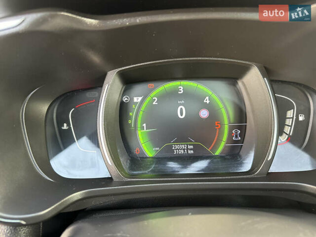 Белый Рено Kadjar, объемом двигателя 1.5 л и пробегом 230 тыс. км за 16000 $, фото 105 на Automoto.ua