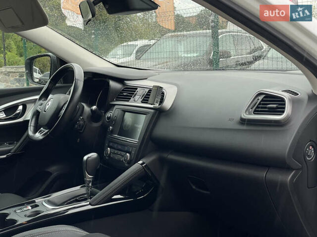 Білий Рено Kadjar, об'ємом двигуна 1.5 л та пробігом 200 тис. км за 16899 $, фото 32 на Automoto.ua
