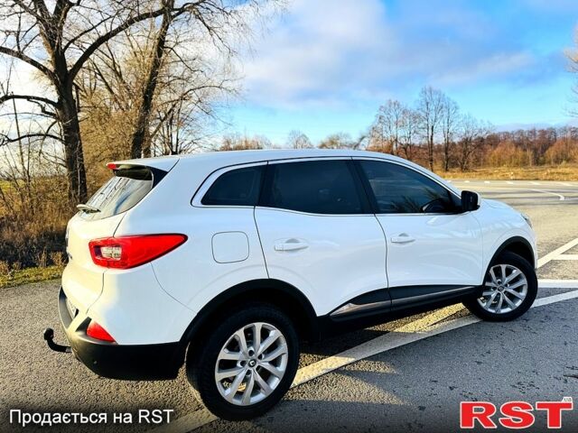Белый Рено Kadjar, объемом двигателя 16 л и пробегом 49 тыс. км за 16800 $, фото 5 на Automoto.ua