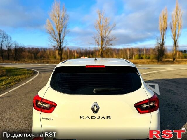 Белый Рено Kadjar, объемом двигателя 16 л и пробегом 49 тыс. км за 16800 $, фото 7 на Automoto.ua
