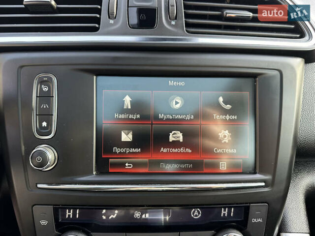 Белый Рено Kadjar, объемом двигателя 1.5 л и пробегом 230 тыс. км за 16000 $, фото 92 на Automoto.ua