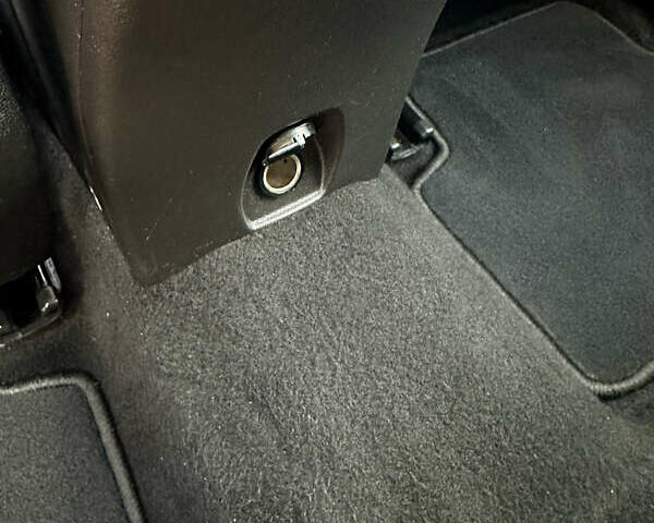 Белый Рено Kadjar, объемом двигателя 1.5 л и пробегом 230 тыс. км за 16000 $, фото 54 на Automoto.ua