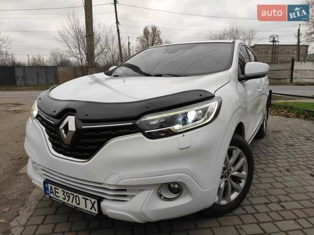 Белый Рено Kadjar, объемом двигателя 1.46 л и пробегом 210 тыс. км за 17200 $, фото 5 на Automoto.ua