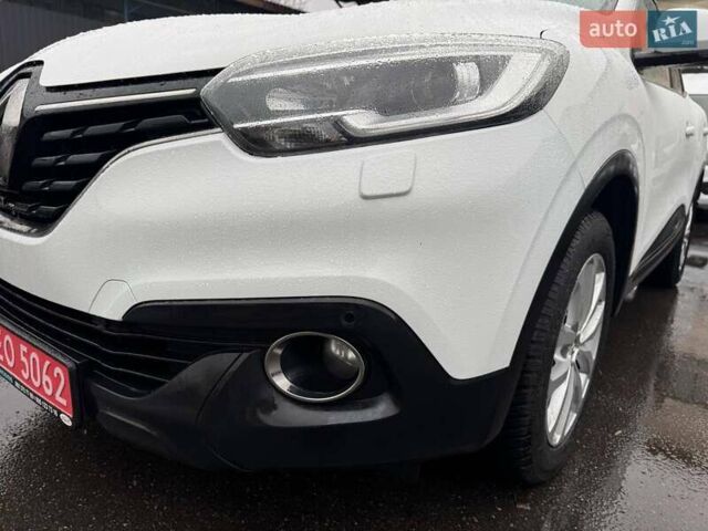Білий Рено Kadjar, об'ємом двигуна 1.5 л та пробігом 179 тис. км за 16200 $, фото 54 на Automoto.ua