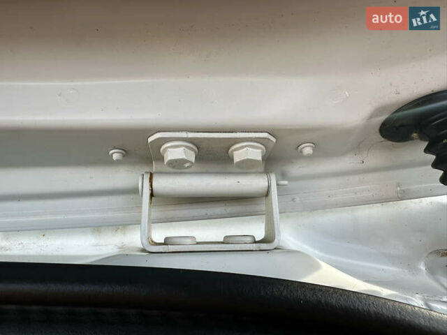 Белый Рено Kadjar, объемом двигателя 1.5 л и пробегом 230 тыс. км за 16000 $, фото 29 на Automoto.ua