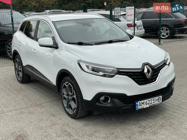 Білий Рено Kadjar, об'ємом двигуна 1.5 л та пробігом 200 тис. км за 16899 $, фото 9 на Automoto.ua