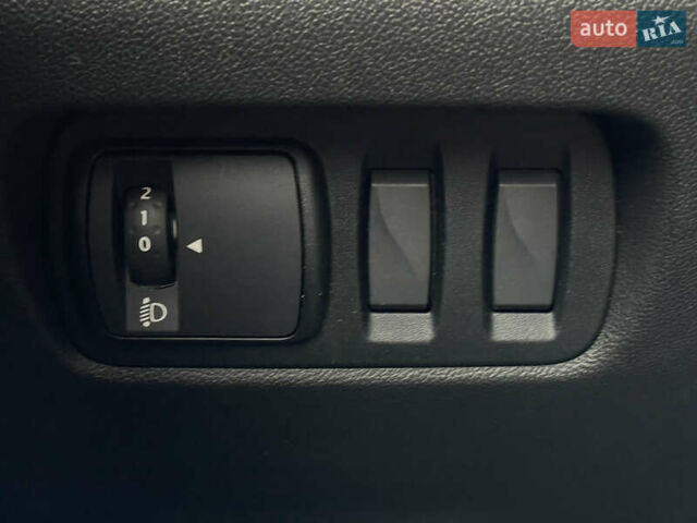 Білий Рено Kadjar, об'ємом двигуна 1.5 л та пробігом 200 тис. км за 16899 $, фото 40 на Automoto.ua