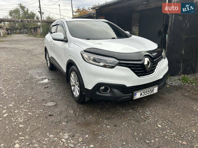 Белый Рено Kadjar, объемом двигателя 1.5 л и пробегом 249 тыс. км за 15700 $, фото 11 на Automoto.ua