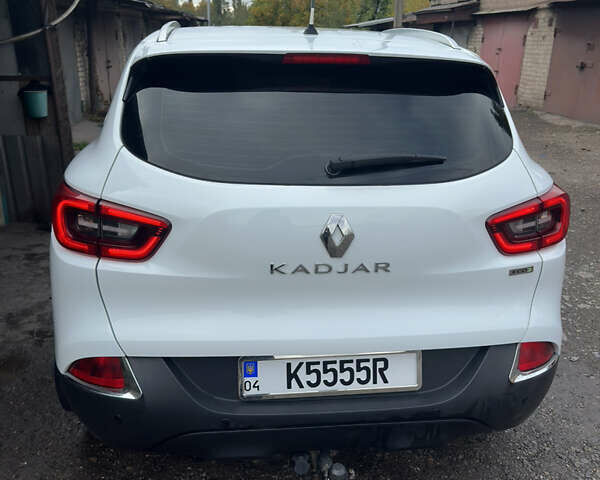 Белый Рено Kadjar, объемом двигателя 1.5 л и пробегом 249 тыс. км за 15700 $, фото 13 на Automoto.ua