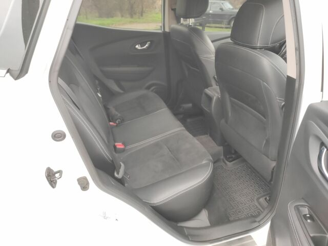 Білий Рено Kadjar, об'ємом двигуна 1.5 л та пробігом 210 тис. км за 17200 $, фото 6 на Automoto.ua