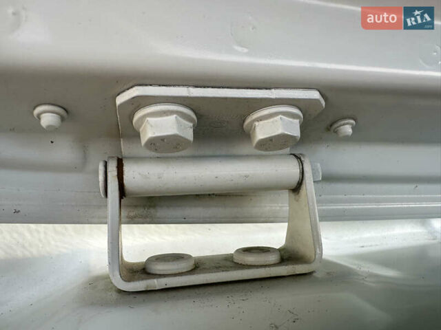 Белый Рено Kadjar, объемом двигателя 1.5 л и пробегом 230 тыс. км за 16000 $, фото 28 на Automoto.ua