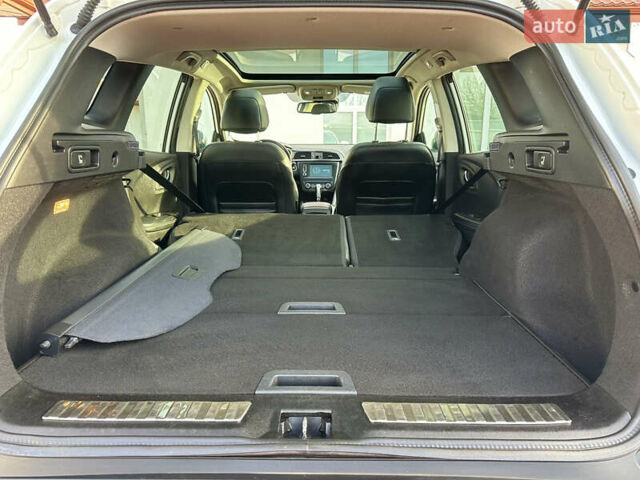 Белый Рено Kadjar, объемом двигателя 1.5 л и пробегом 230 тыс. км за 16000 $, фото 37 на Automoto.ua