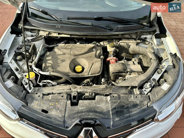 Белый Рено Kadjar, объемом двигателя 1.5 л и пробегом 230 тыс. км за 16000 $, фото 21 на Automoto.ua