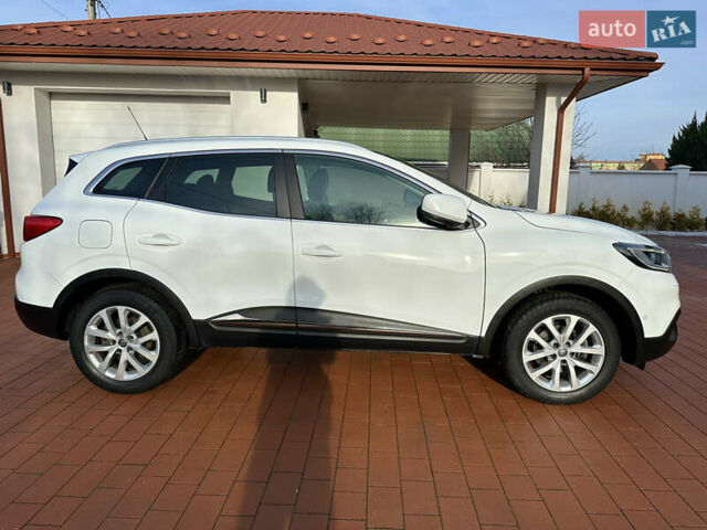 Белый Рено Kadjar, объемом двигателя 1.5 л и пробегом 230 тыс. км за 16000 $, фото 15 на Automoto.ua