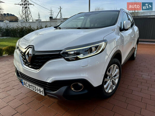 Белый Рено Kadjar, объемом двигателя 1.5 л и пробегом 230 тыс. км за 16000 $, фото 2 на Automoto.ua
