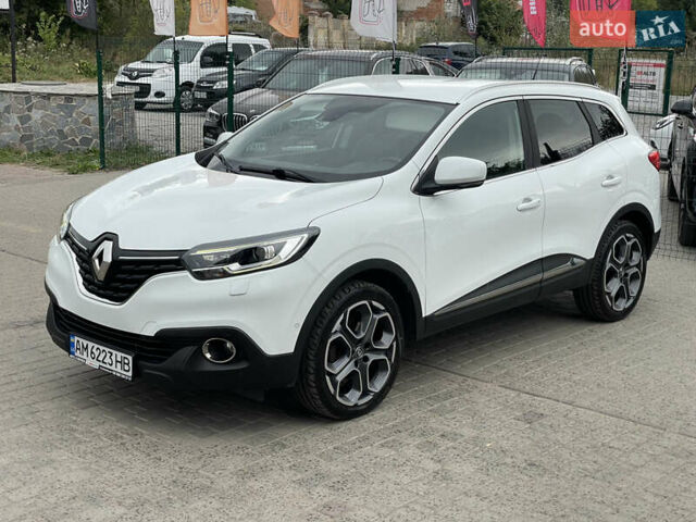 Білий Рено Kadjar, об'ємом двигуна 1.5 л та пробігом 200 тис. км за 16899 $, фото 1 на Automoto.ua