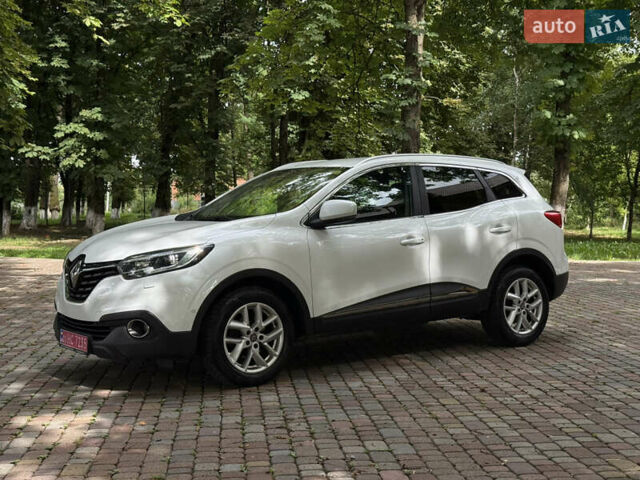 Белый Рено Kadjar, объемом двигателя 1.5 л и пробегом 182 тыс. км за 15500 $, фото 11 на Automoto.ua