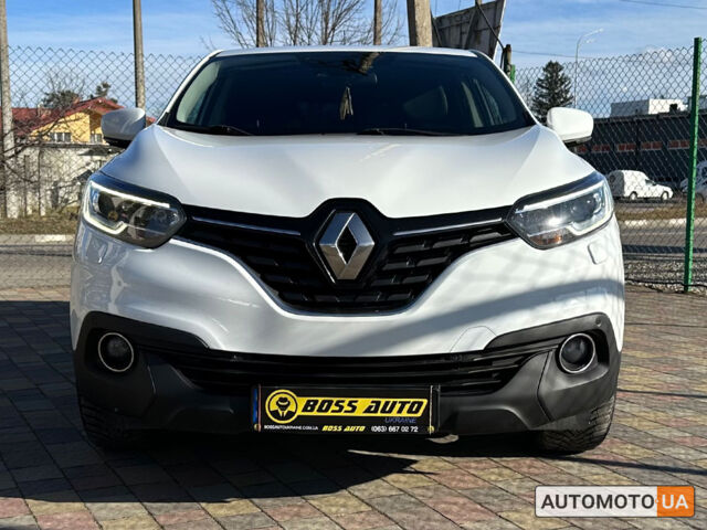 Белый Рено Kadjar, объемом двигателя 1.5 л и пробегом 259 тыс. км за 15999 $, фото 1 на Automoto.ua