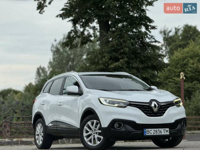 Белый Рено Kadjar, объемом двигателя 1.46 л и пробегом 158 тыс. км за 17200 $, фото 1 на Automoto.ua