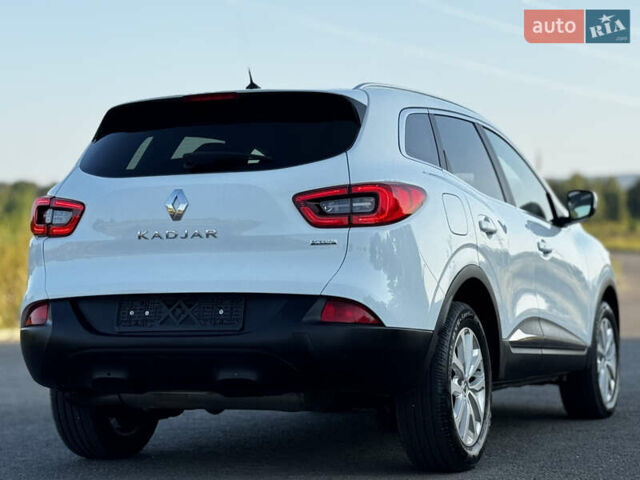 Белый Рено Kadjar, объемом двигателя 1.5 л и пробегом 155 тыс. км за 17700 $, фото 33 на Automoto.ua