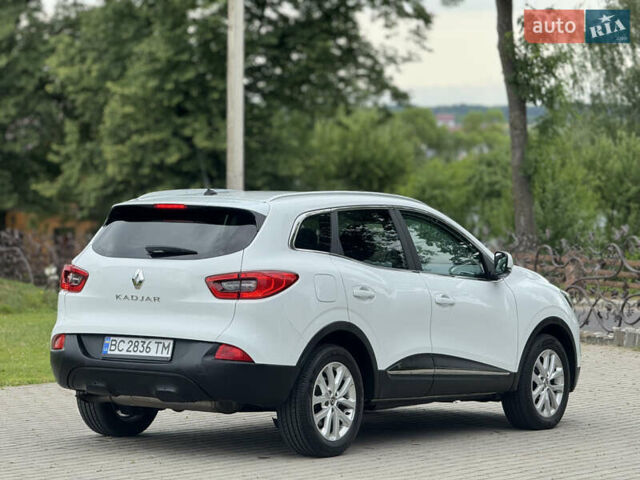 Белый Рено Kadjar, объемом двигателя 1.46 л и пробегом 158 тыс. км за 17200 $, фото 40 на Automoto.ua