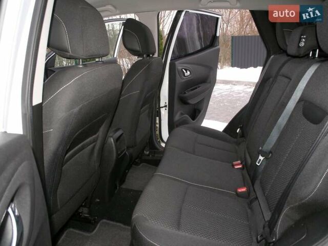 Белый Рено Kadjar, объемом двигателя 1.5 л и пробегом 230 тыс. км за 15500 $, фото 19 на Automoto.ua