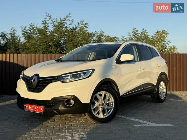 Белый Рено Kadjar, объемом двигателя 1.5 л и пробегом 219 тыс. км за 17250 $, фото 2 на Automoto.ua