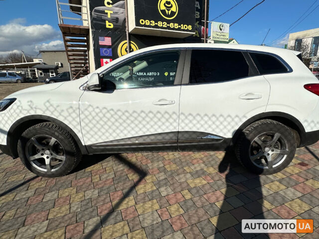 Белый Рено Kadjar, объемом двигателя 1.5 л и пробегом 259 тыс. км за 15999 $, фото 3 на Automoto.ua