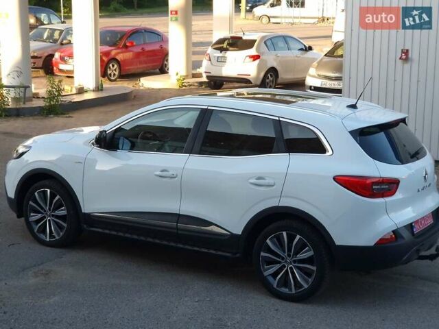 Білий Рено Kadjar, об'ємом двигуна 1.46 л та пробігом 222 тис. км за 17700 $, фото 11 на Automoto.ua