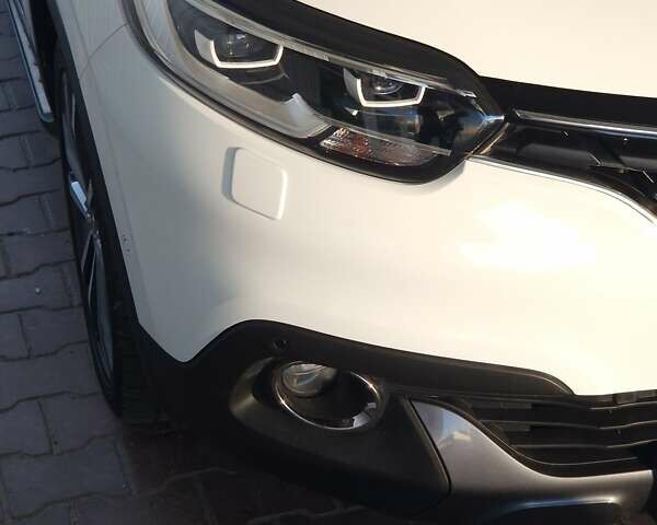 Білий Рено Kadjar, об'ємом двигуна 1.46 л та пробігом 222 тис. км за 17700 $, фото 17 на Automoto.ua