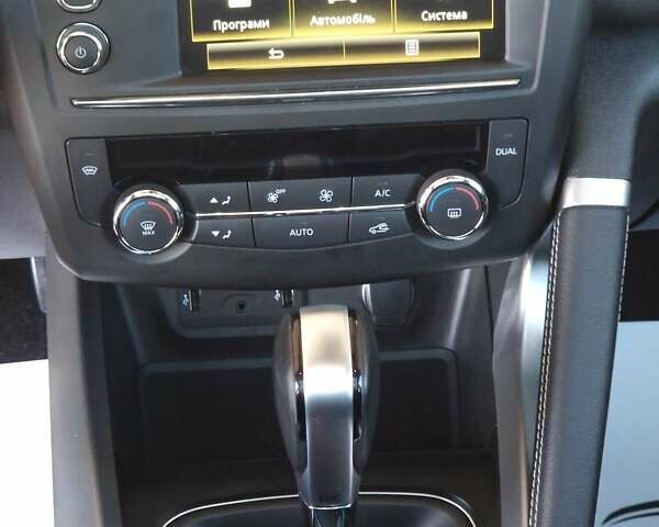 Білий Рено Kadjar, об'ємом двигуна 1.46 л та пробігом 222 тис. км за 17700 $, фото 46 на Automoto.ua