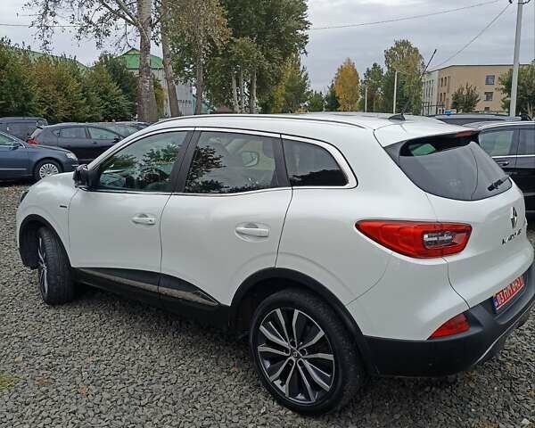 Белый Рено Kadjar, объемом двигателя 1.46 л и пробегом 182 тыс. км за 16800 $, фото 10 на Automoto.ua