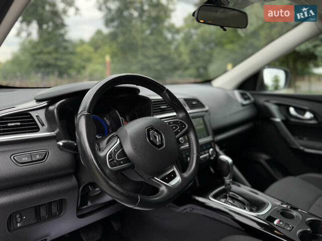 Белый Рено Kadjar, объемом двигателя 1.46 л и пробегом 158 тыс. км за 17200 $, фото 49 на Automoto.ua