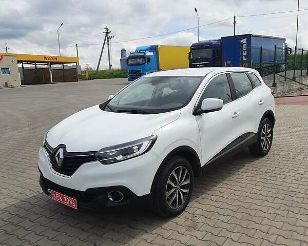 Белый Рено Kadjar, объемом двигателя 1.5 л и пробегом 203 тыс. км за 15950 $, фото 16 на Automoto.ua