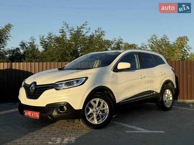 Белый Рено Kadjar, объемом двигателя 1.5 л и пробегом 219 тыс. км за 17250 $, фото 3 на Automoto.ua