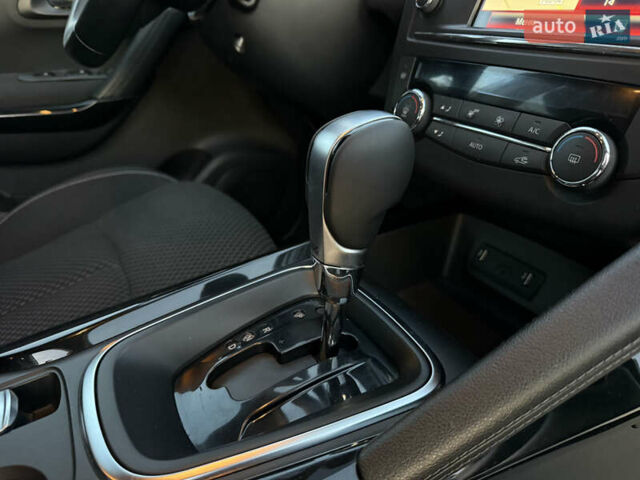 Белый Рено Kadjar, объемом двигателя 1.5 л и пробегом 219 тыс. км за 17250 $, фото 23 на Automoto.ua