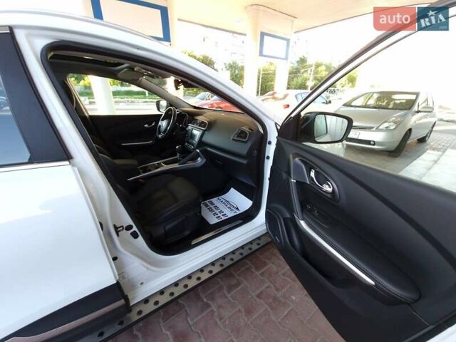 Білий Рено Kadjar, об'ємом двигуна 1.46 л та пробігом 222 тис. км за 17700 $, фото 39 на Automoto.ua